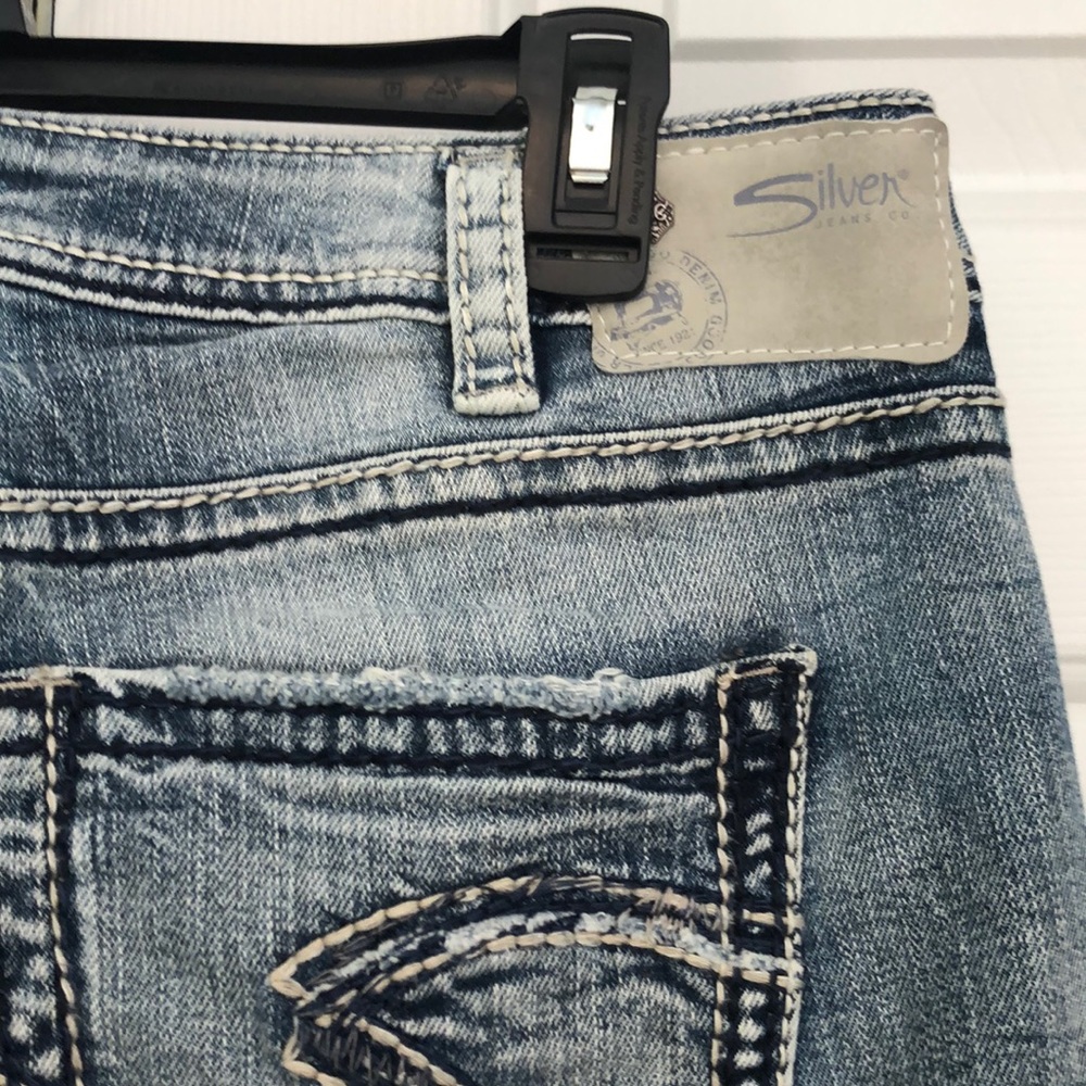 Jeans - Picture 4 of 8
